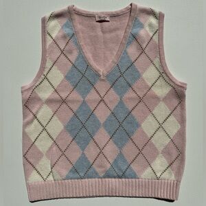 Brandy Melville - Pink & Blue Argyle Sweater Vest